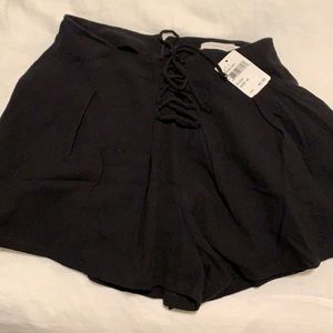 Black loose fitting high waisted Shorts